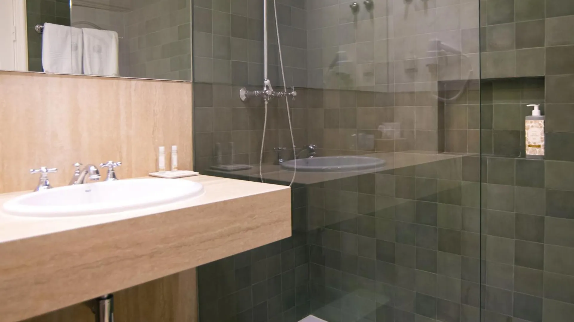 York House Lisboa Hotel 4*,
